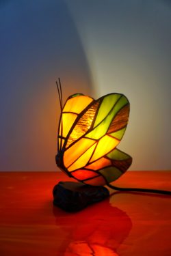 Lampe vitrail Papillon